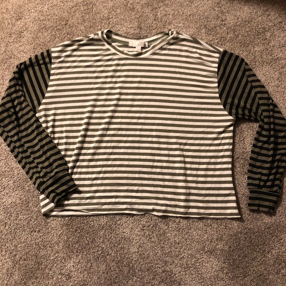 Don’t Ask Why Cropped Long Sleeve One Size